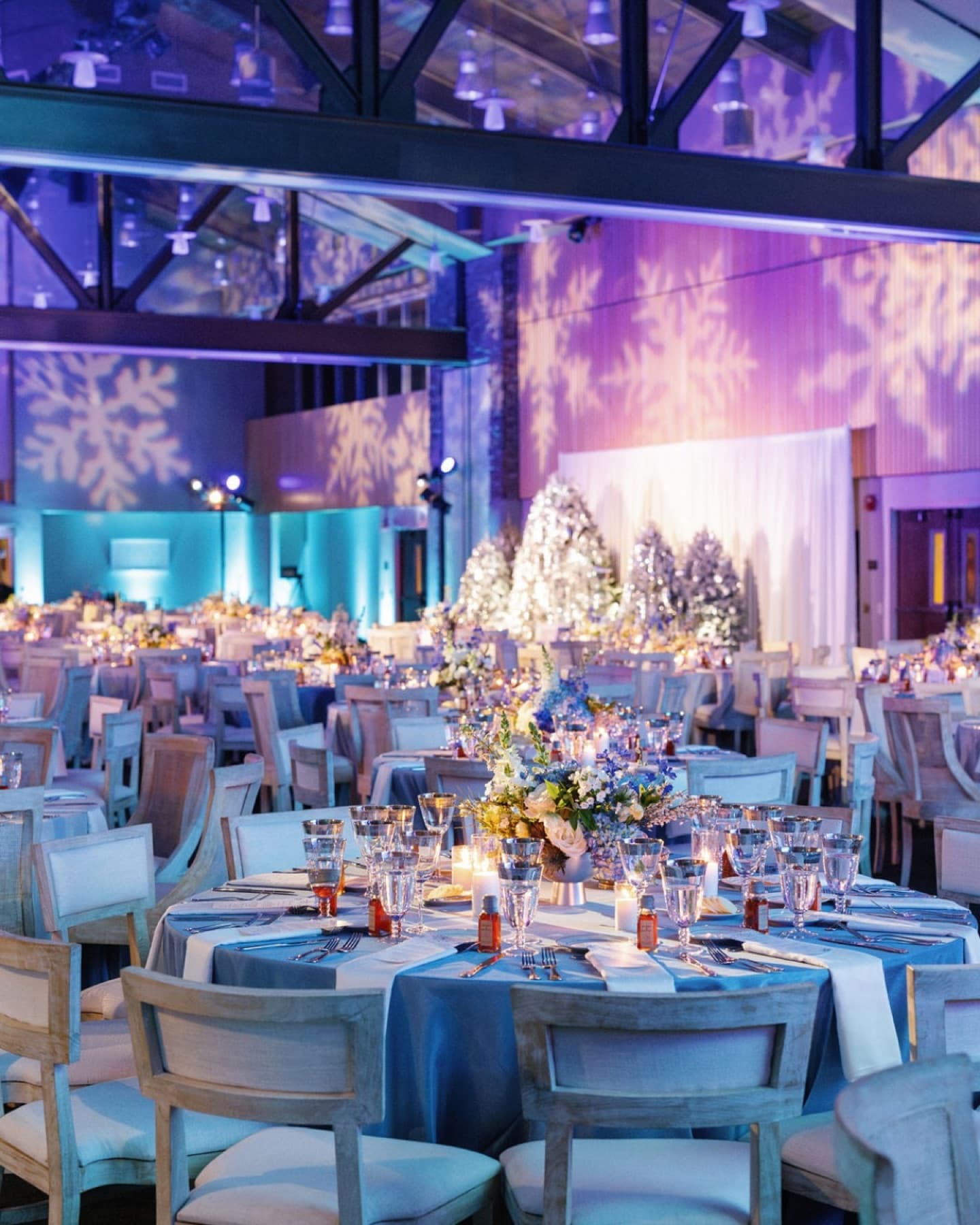 The room, set for 600